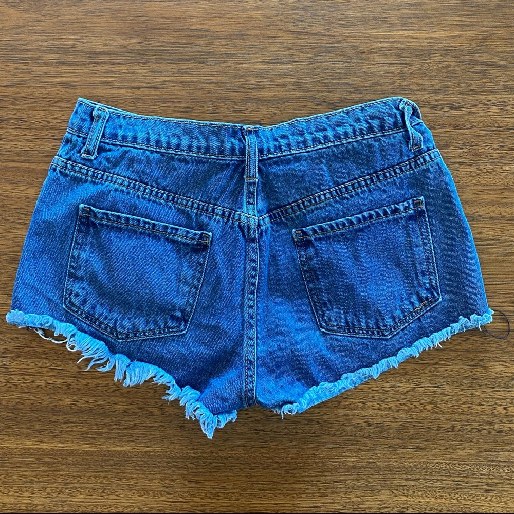 O2 Denim Dark Jean Distressed Short Medium - Picture 8 of 12